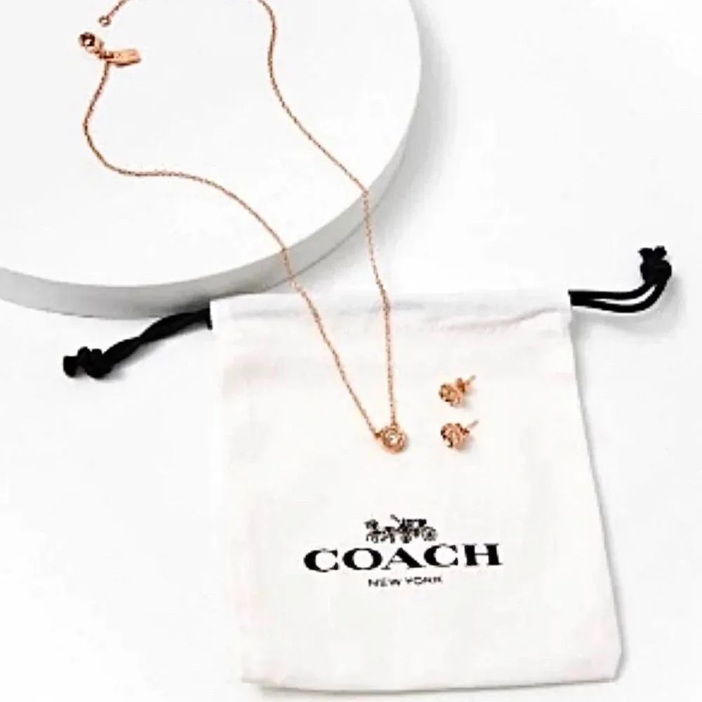 Coach Open Circle Necklace & Tea Rose Stud Set